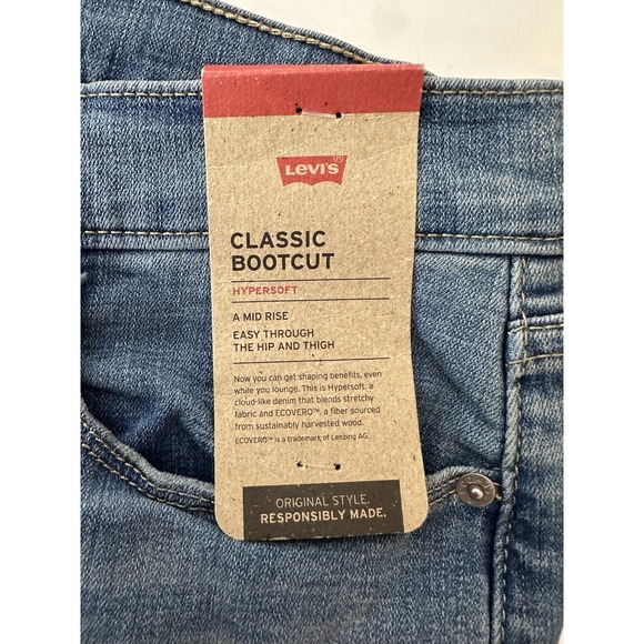 Levi's Jeans‎ Women's Size 22W Bootcut Plus Med Wash Denim Stretch Classic  New - Picture 4 of 8